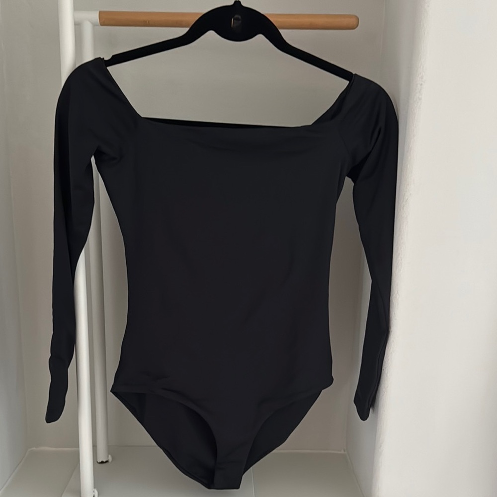 Black One Piece Swimsuit with Square Neckline and Long Sleeves